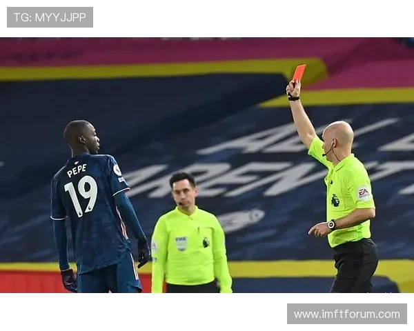 佩佩面对旧主破门 阿森纳2-3不敌比利亚雷亚尔遭遇连败